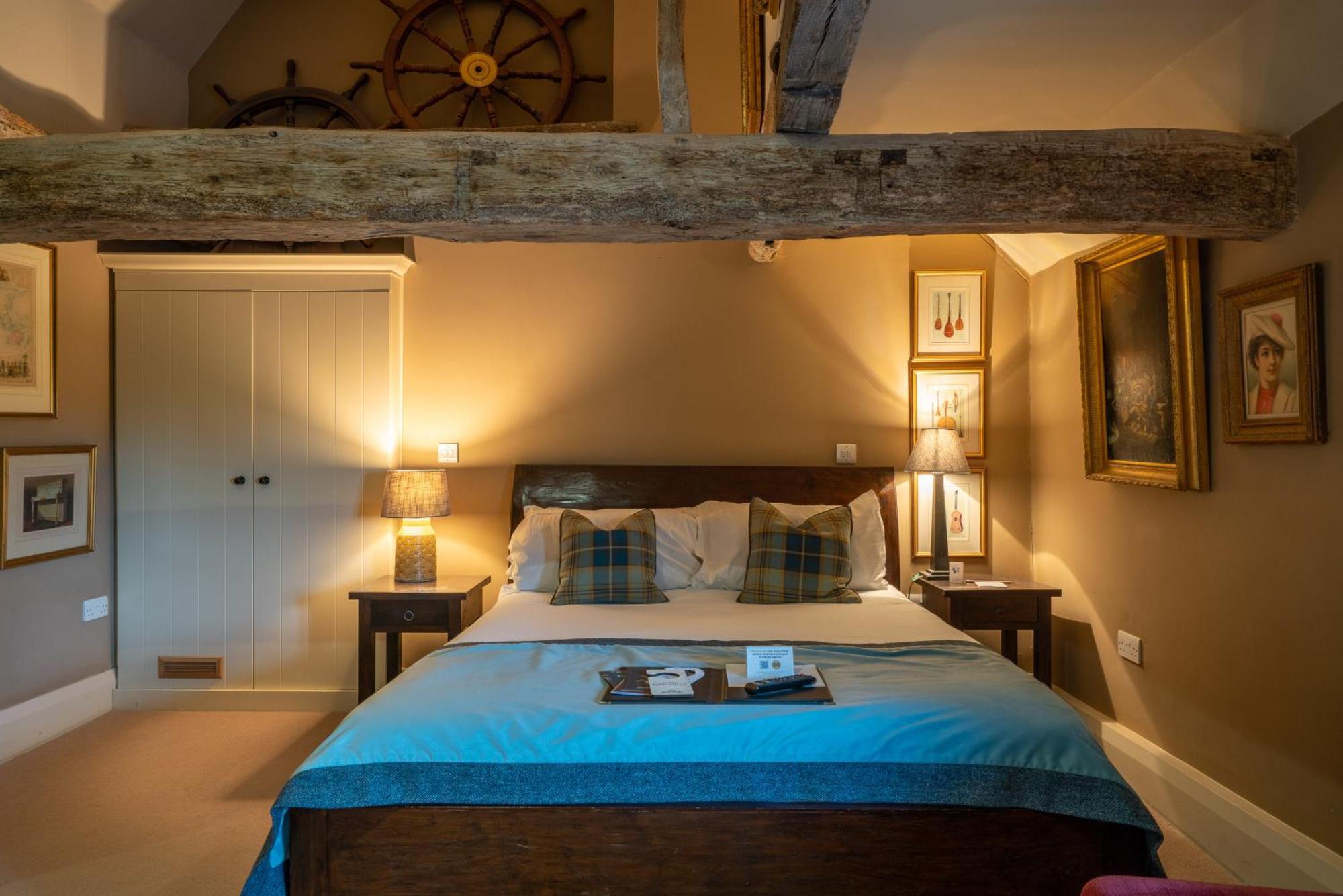 The Anchor Inn Lower Froyle Extérieur photo