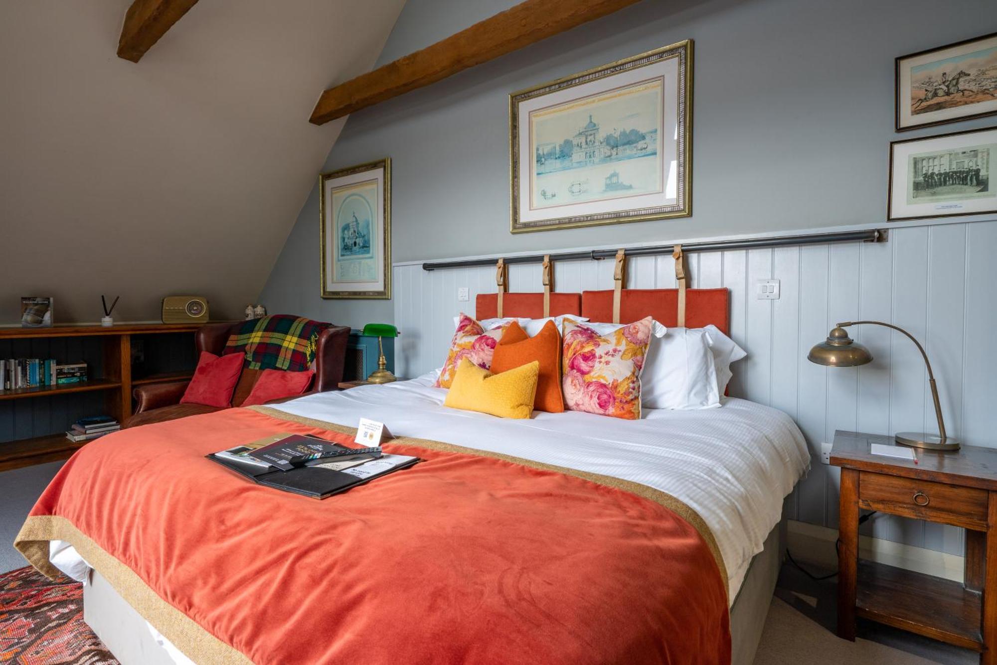 The Anchor Inn Lower Froyle Extérieur photo