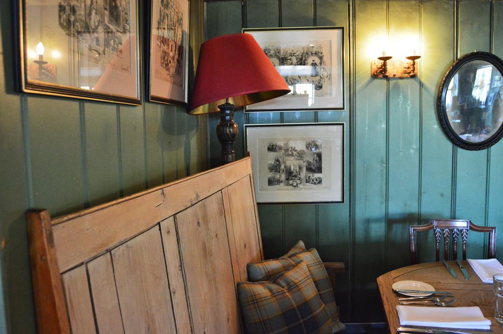 The Anchor Inn Lower Froyle Extérieur photo